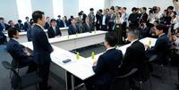 　自民党と日本維新の会による社会保障改革の実務者協議＝21日午後、国会